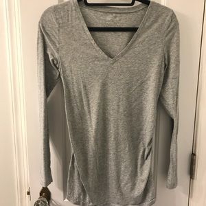 Gap pure body maternity top